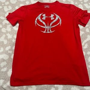 Under Armour YXL loose heat gear t shirt